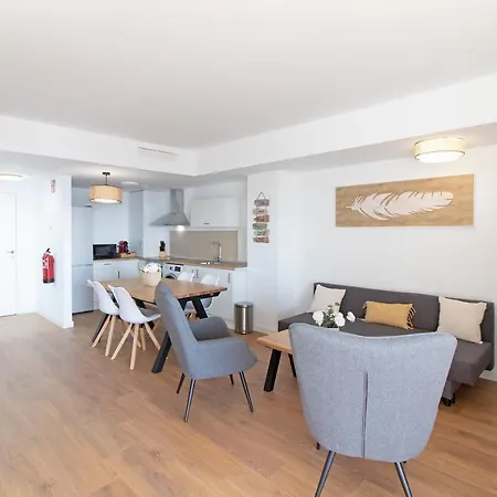 Global Properties, Apartamento De 2 Habitaciones Con Terraza Y Vistas Al Mar Canet d'En Berenguer Exterior photo