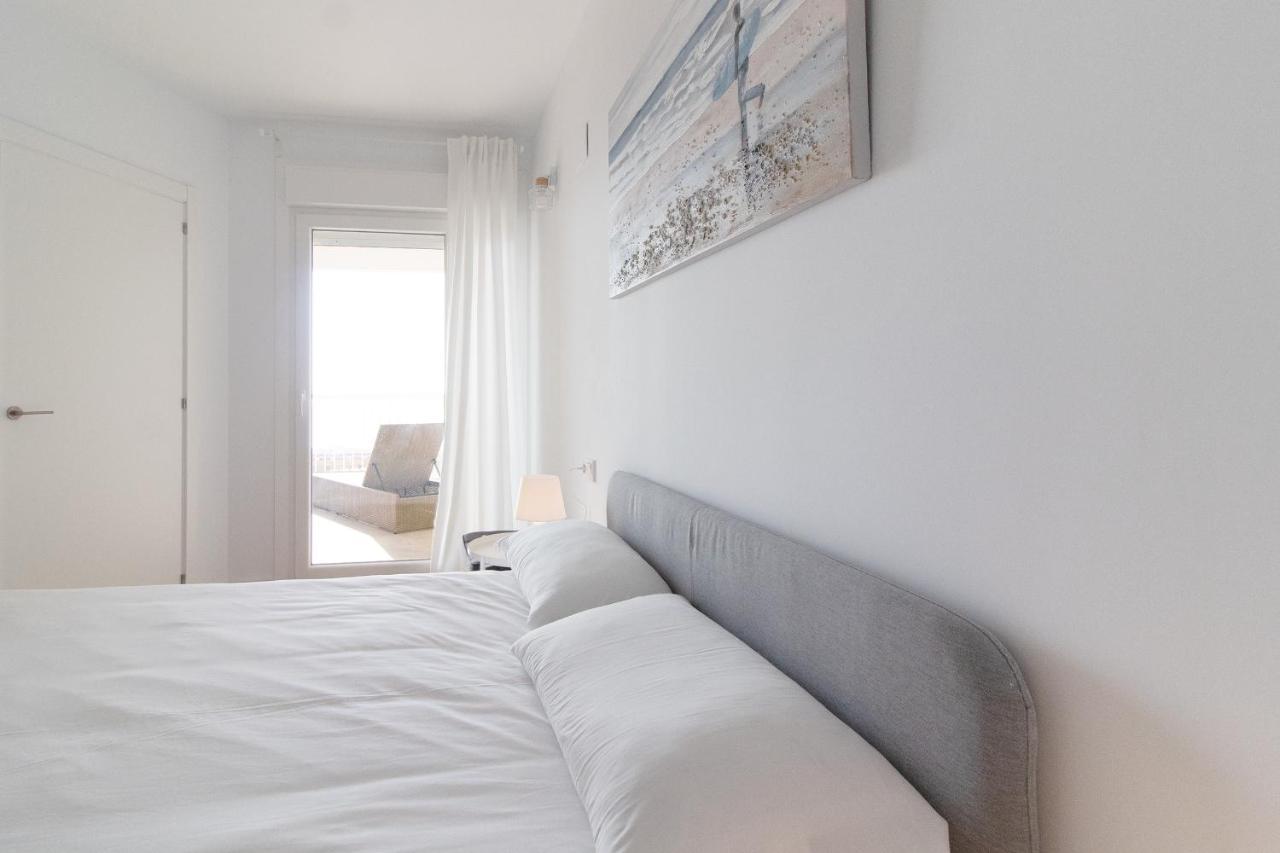 Global Properties, De 2 Con Terraza Y Vistas Al Mar