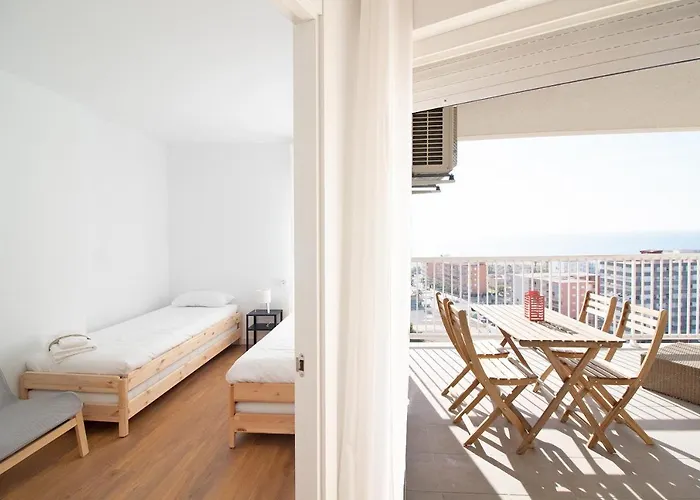 Global Properties, Apartamento De 2 Habitaciones Con Terraza Y Vistas Al Mar